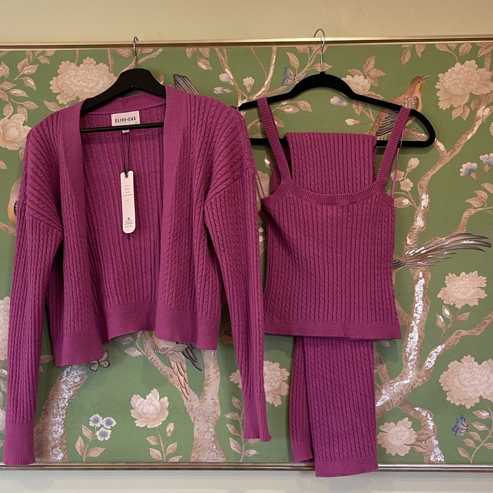 3 piece sweater knit top skirt and tank top set purple size small S Olive & Oak